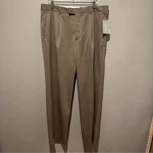 H&M Relaxed Fit Dress Pants NWT Mens 38R Tan Professional Office Date Nights